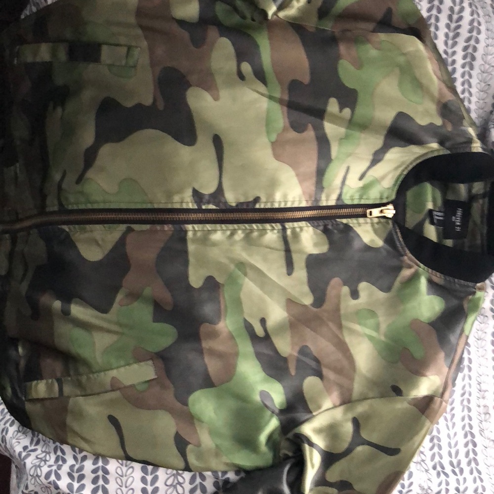 Forever 21 Camouflage bomber